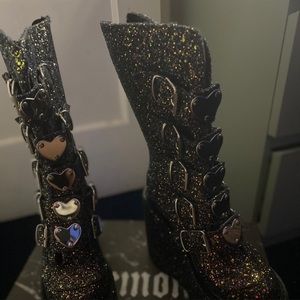 Demonia platform boots